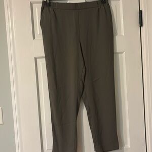 NWT Anthropologie pull on trouser. New w tags!